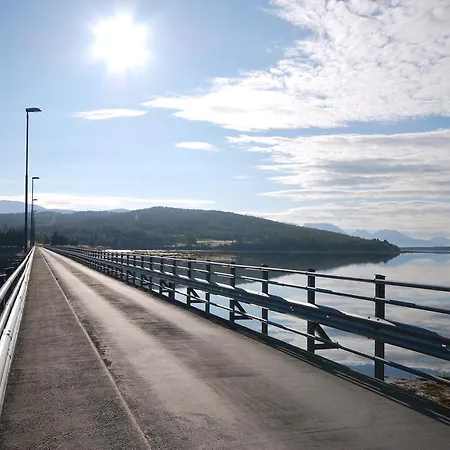 Gjestgiverier Håkøyveien 151,