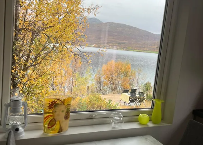 Hakoyveien 151, Gasthof 3*