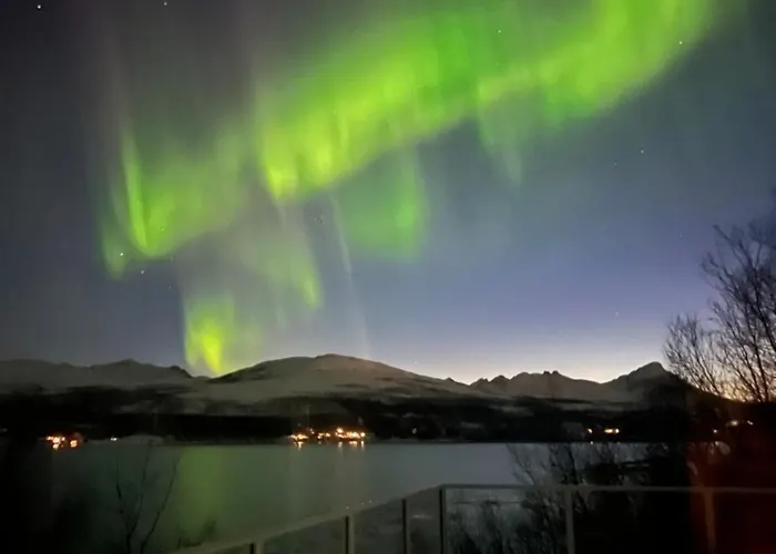 Hakoyveien 151, Gasthof Tromsø